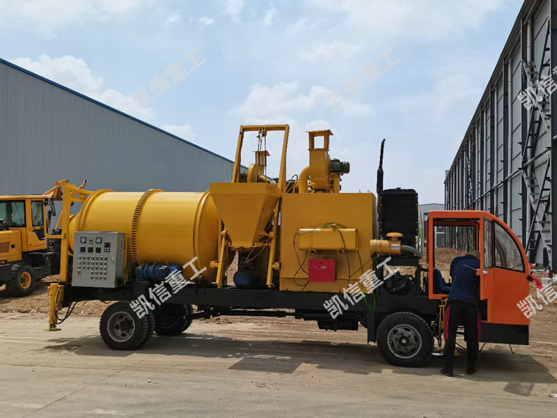 車(chē)載瀝青攪拌車(chē)